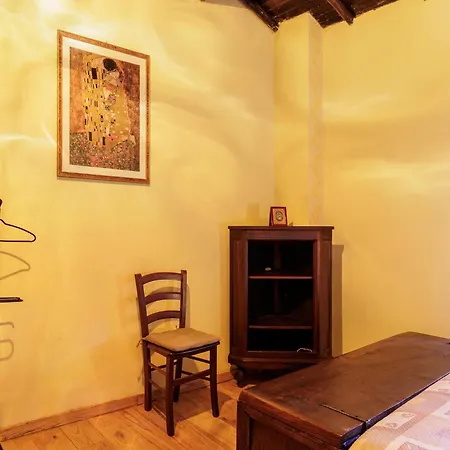 Apartment In Firenzuola Near Lake Arezzo, Cleaning Included *